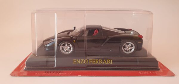 ENZO FERRARI 1/43