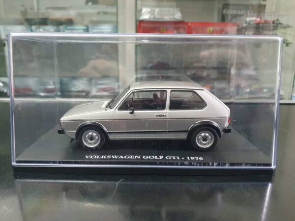 VOLKSWAGEN GOLF GTI - 1976 Auto Vintage 1:24 Europe collection