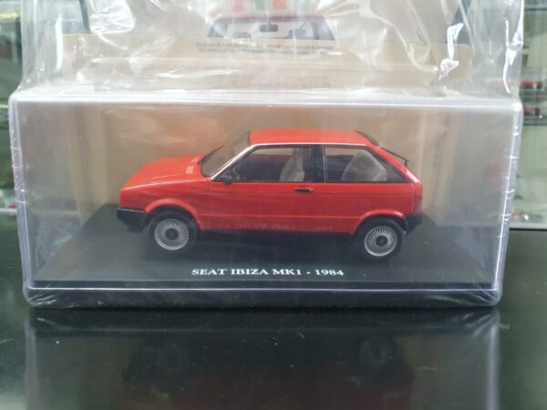 SEAT IBIZA MK1 - 1984 Auto Vintage 1:24 Europe collection - immagine 2
