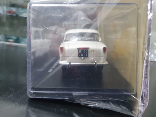 ALFA ROMEO GIULIETTA TI - 1958 Auto Vintage 1:24 Europe collection - immagine 3