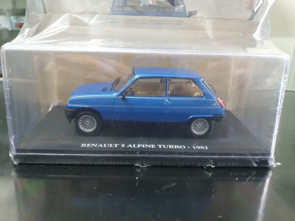 RENAULT 5 ALPINE TURBO - 1982 Auto Vintage 1:24 Europe collection