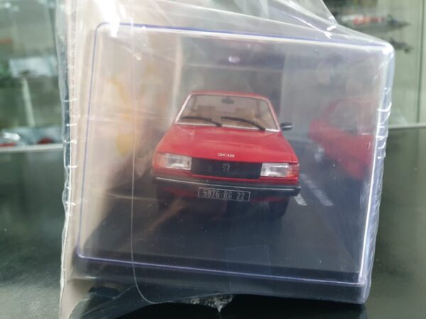 PEUGEOT 305 SR - 1980 Auto Vintage 1:24 Europe collection - immagine 3