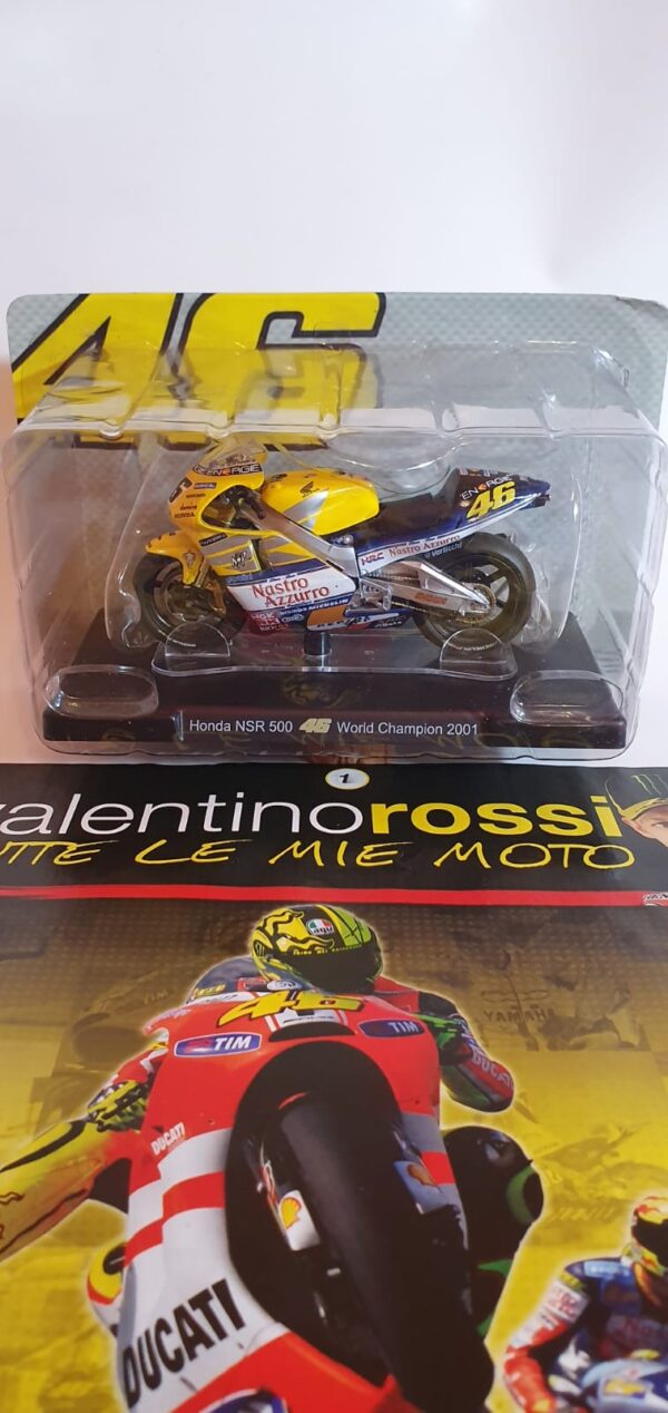 HONDA NSR 500 46 World Champioship 2000 - Valentino Rossi 1/18 - uscita 1