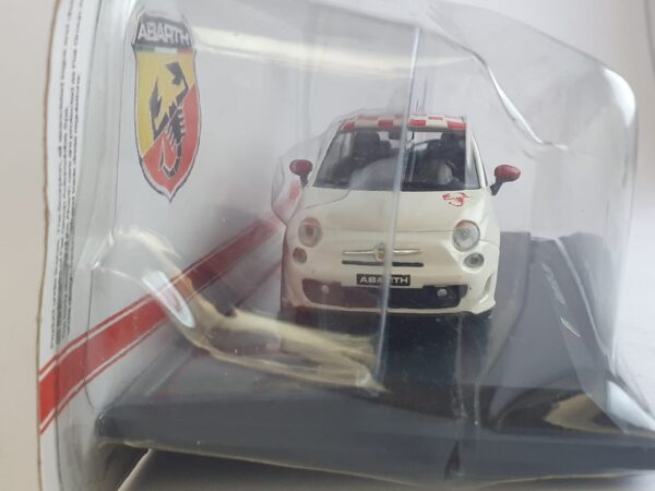 Fiat Abarth 500 - 2008 scala 1/43 hachette - immagine 2