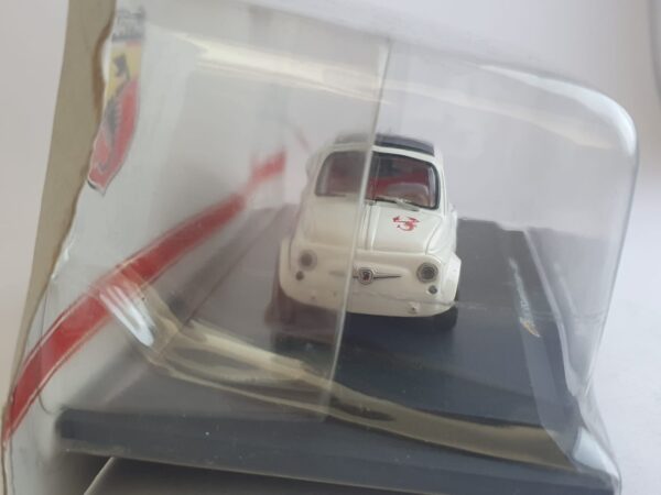 Fiat Abarth 695 SS assetto corsa - 1969 scala 1/43 hachette - immagine 2
