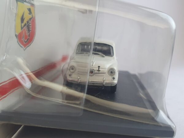 Fiat Abarth 850 TC Corsa - 1963 scala 1/43 hachette - immagine 2