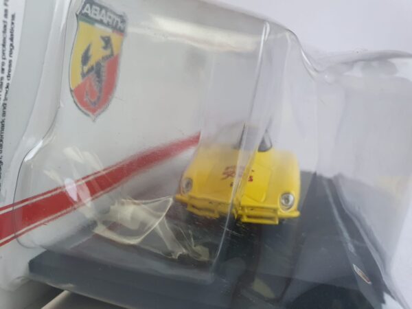 Fiat Abarth 500 Record Pinin Farina - 1958 scala 1/43 hachette - immagine 2