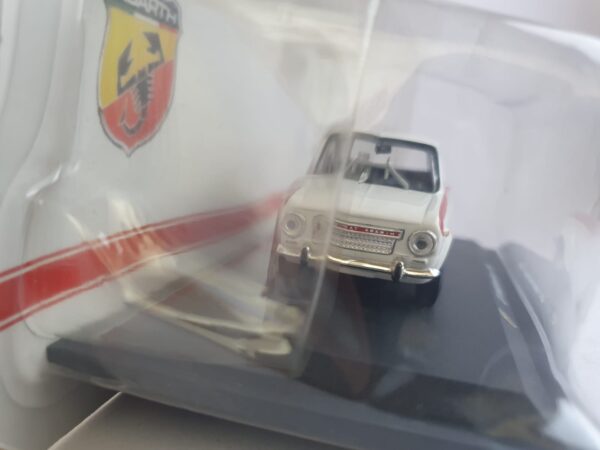 OT 1600 Berlina - 1964 Abarth scala 1/43 hachette - immagine 2