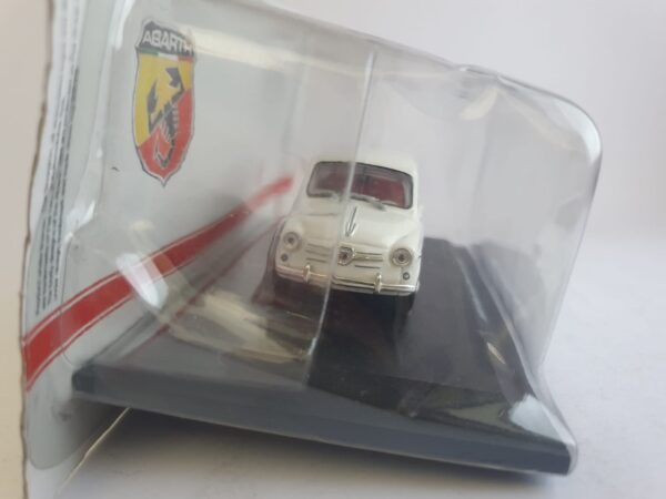 Fiat 1000 Berlina / Corsa '63 - 1963 Abarth scala 1/43 hachette - immagine 2