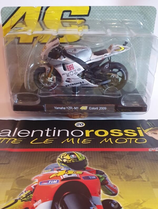 YAMAHA YZR-M1 46 ESTORIL 2009 Valentino Rossi 1/18 - uscita 20