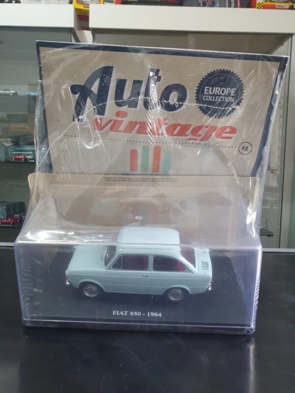 FIAT 850 - 1964 Auto Vintage 1:24 Europe collection