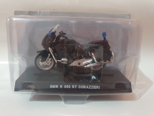 BMW R 850 RT CORAZZIERI - CARABINIERI  - 1/43