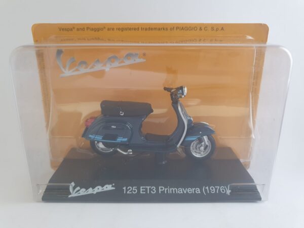 VESPA 125 ET3 PRIMAVERA (1976) - scala 1/18