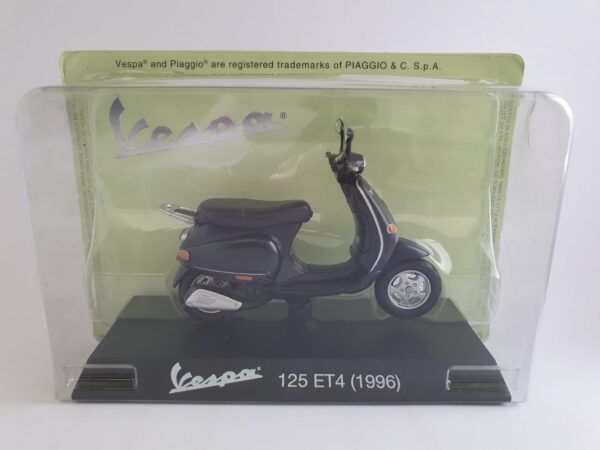 VESPA 125 ET4 (1996) - scala 1/18