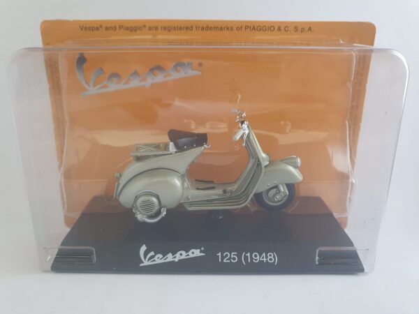 VESPA 125 (1948) - scala 1/18