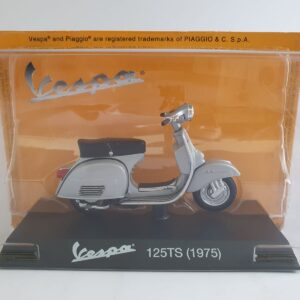 VESPA 125TS (1975) - scala 1/18