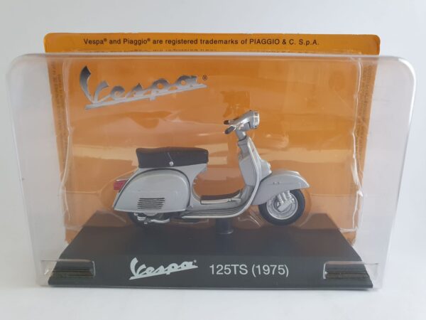 VESPA 125TS (1975) - scala 1/18