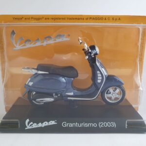VESPA GRANTURISMO (2003) - scala 1/18