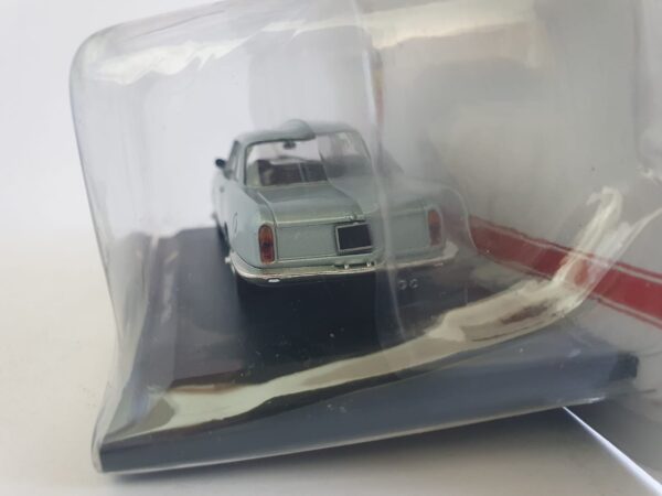 2400 Coupè – 1961 Abarth scala 1/43 hachette - immagine 3