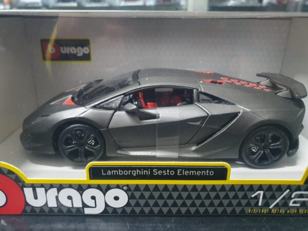 Lamborghini Sesto Elemento scala 1:24 Burago - immagine 3