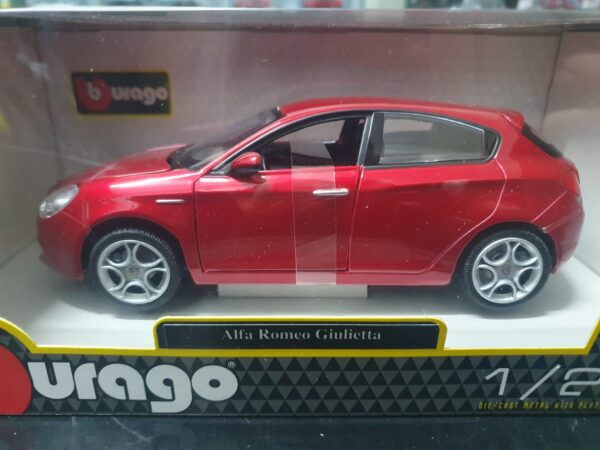 Alfa Romeo Giulietta scala 1:24 Burago - immagine 2