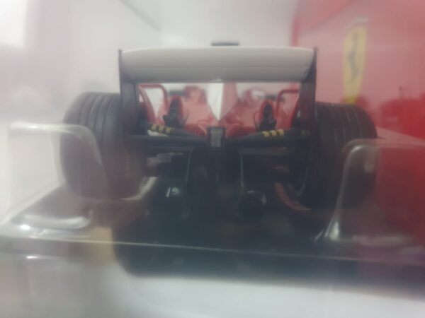 Ferrari F2003-GA - Michael Schumacher - 2003 Uscita 14 - LE GRANDI FERRARI F1 1:24 - immagine 5