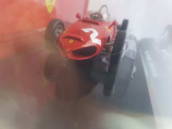 Ferrari 156 F1 - Phil Hill - 1961 Uscita 27 - LE GRANDI FERRARI F1 1:24 - immagine 3
