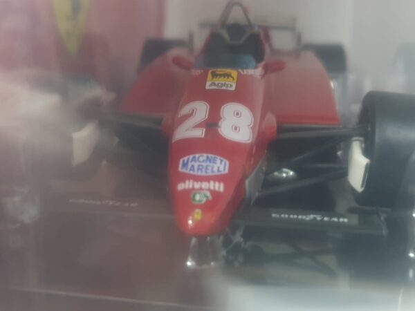 Ferrari 126 C2 - Mario Andretti - 1982 Uscita 33 - LE GRANDI FERRARI F1 1:24 - immagine 3
