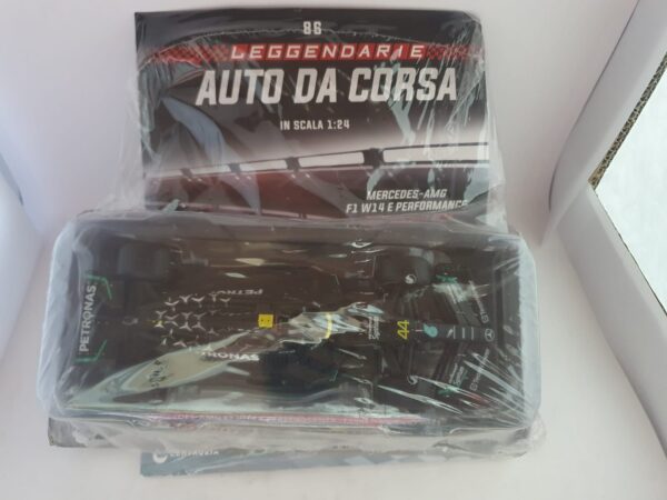 MERCEDES-AMG F1 W14 E PERFORMANCE - Lewis Hamilton - 2023 Uscita 86 - Le Grandi Formula 1 1:24