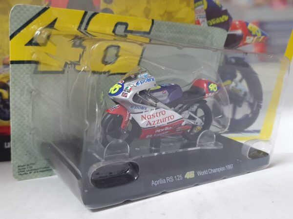 Aprilia RS 125 World Champion 1997 Valentino Rossi 46 1/18 - uscita 14 - immagine 2