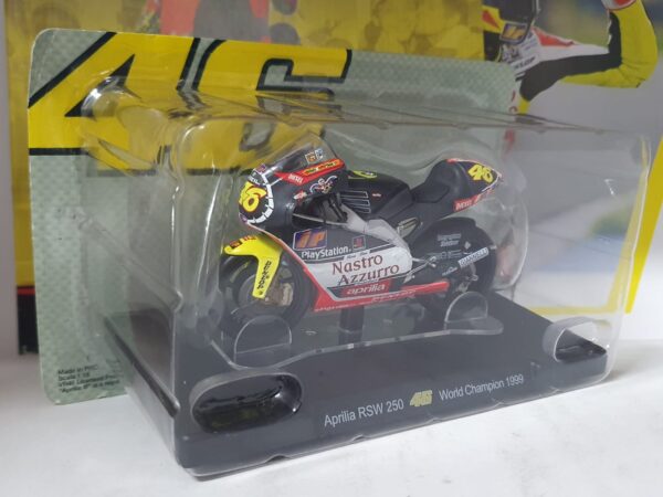 Aprilia RSW 250 World Champion 1999 Valentino Rossi 46 1/18 - uscita 17 - immagine 2